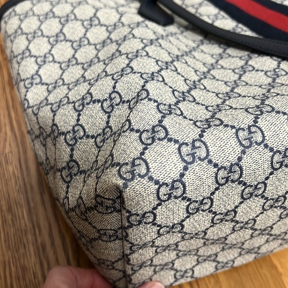 Gucci Ophidia Medium Tote Bag - Beige and Blue Supreme - Picture 7 of 16